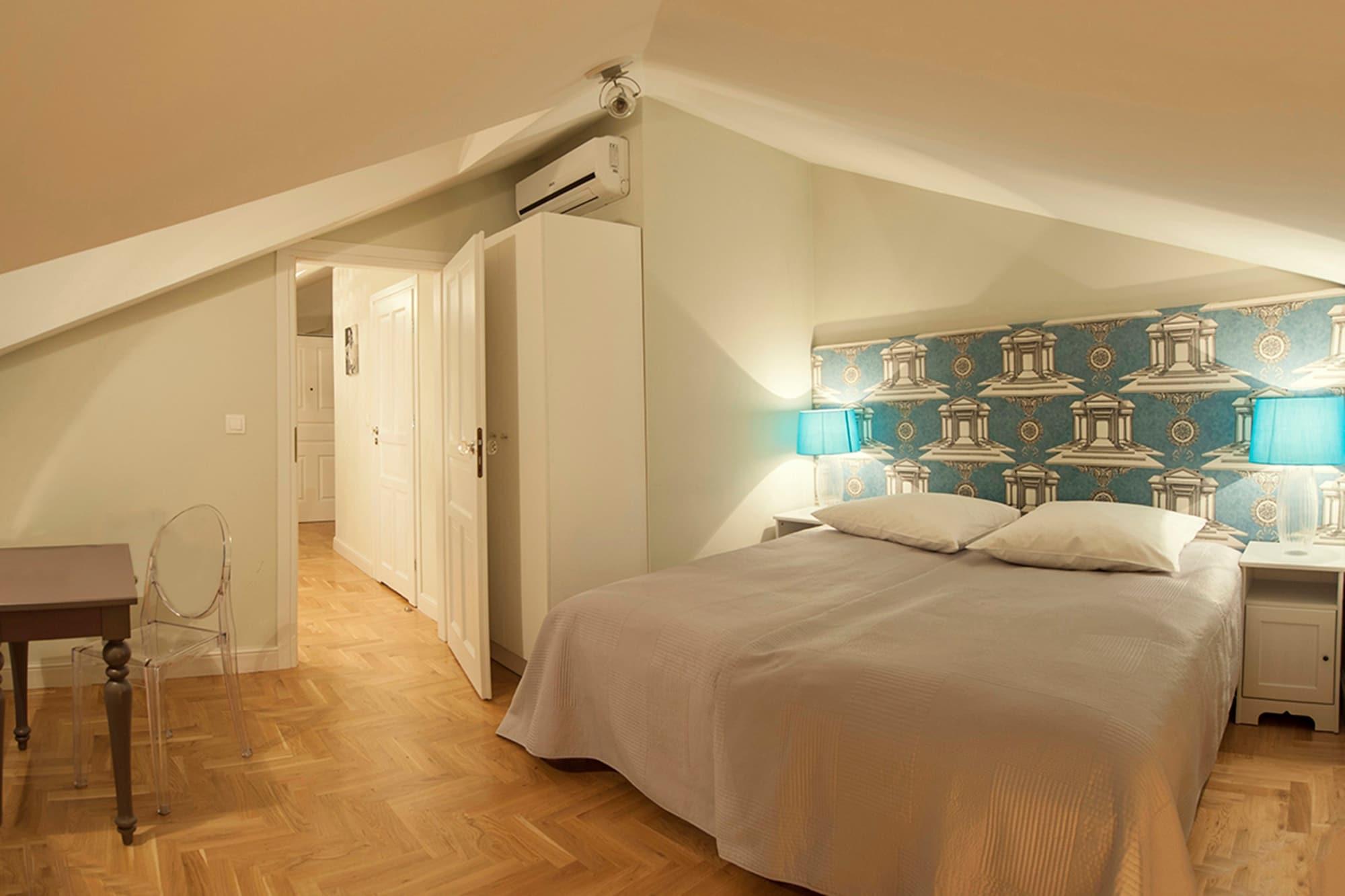 Crystal Suites Chez Helena Kraków Exteriör bild